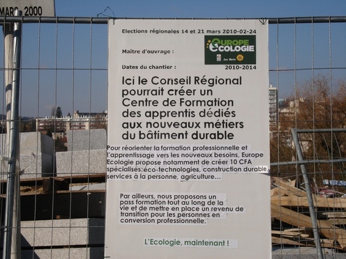 Cliquez sur l'image pour lire le texte Cliquez sur l'image pour lire le texte