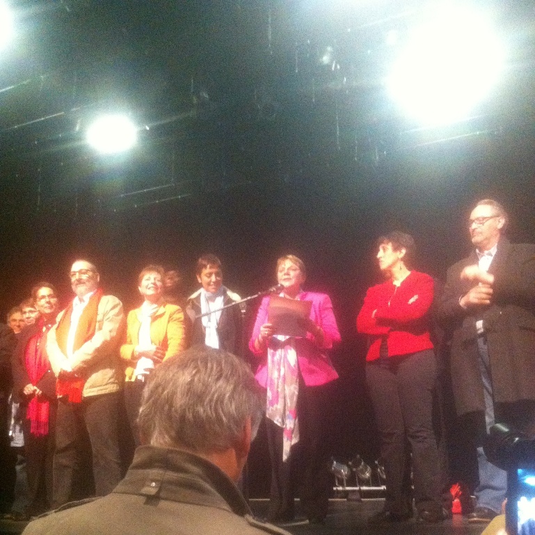 61,45% ! En direct le 23 mars 2014 à 23h, salle Léo Ferré à Bagneux 61,45% ! En direct le 23 mars 2014 à 23h, salle Léo Ferré à Bagneux